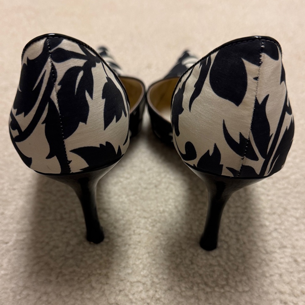 Anne Klein Elegant Black and White Women's Heels